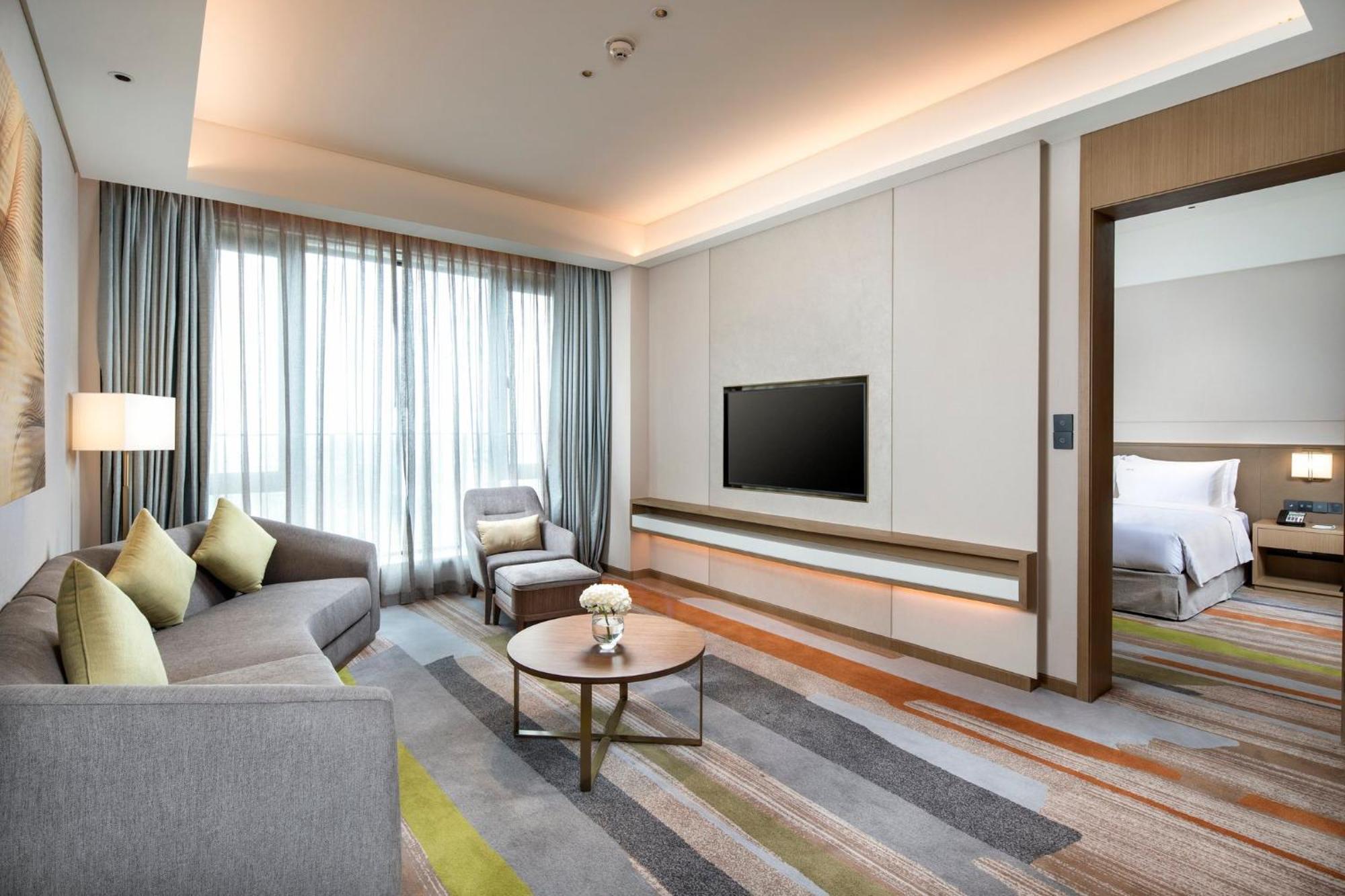 Holiday Inn Shunde By Ihg Exterior photo